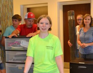 New Honors Freshmen moved into Cone Hall